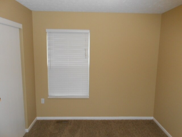 Building Photo - 4190 Salem Dr