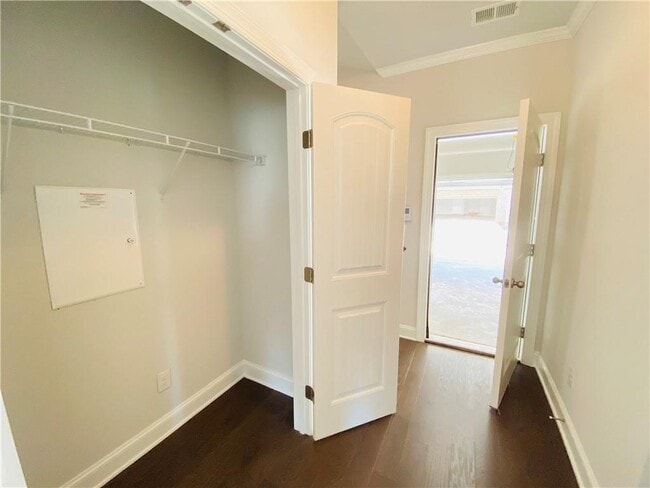 Building Photo - 2480 Scarlet Maple Alley