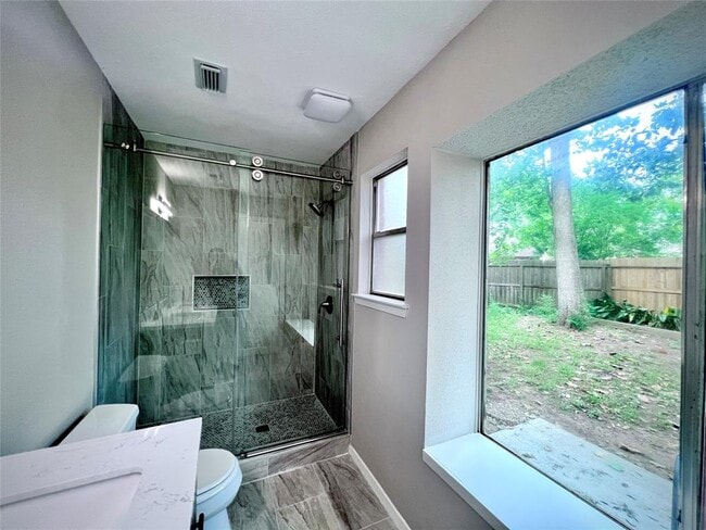 Building Photo - 1927 Brushy Creek Dr