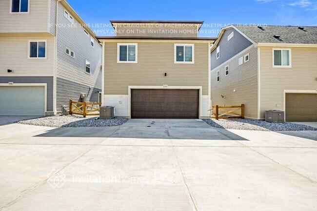 Building Photo - 9346 Oro City Loop