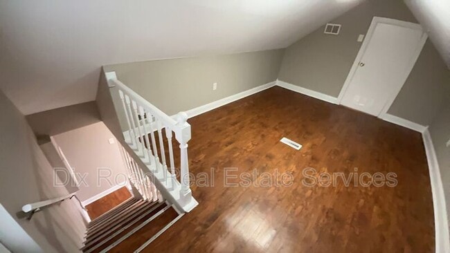 Building Photo - 1408 Western Ave