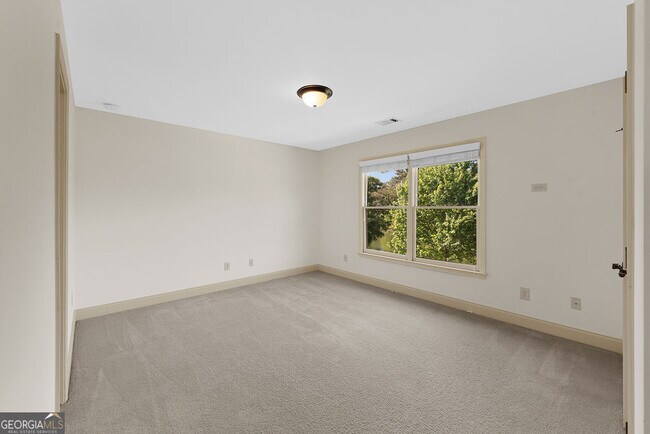 Building Photo - 3574 Willow Glen Trail