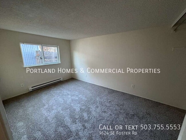 Building Photo - 9624 SE Foster Rd