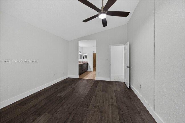 Building Photo - 15140 Bristol Ln