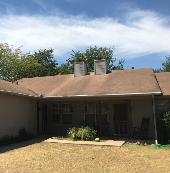 Your new home - 412 Greenlawn Blvd