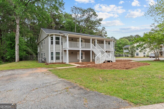 Building Photo - 140 Cumberland Ct