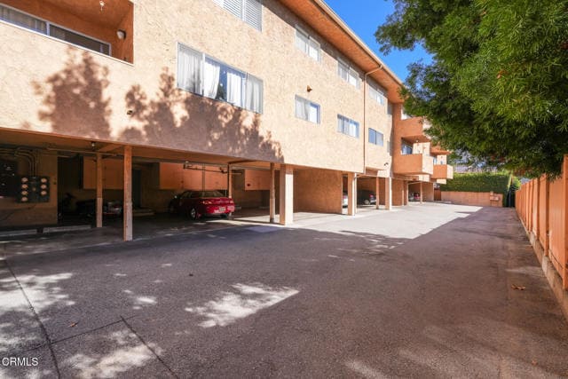 Building Photo - 120 S Sierra Madre Blvd