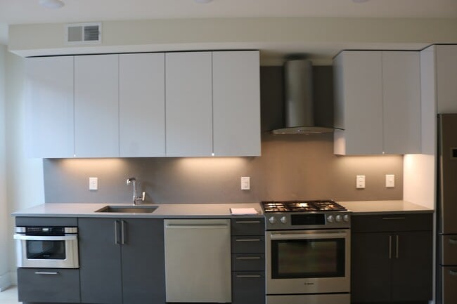 Building Photo - 201 Marin Blvd