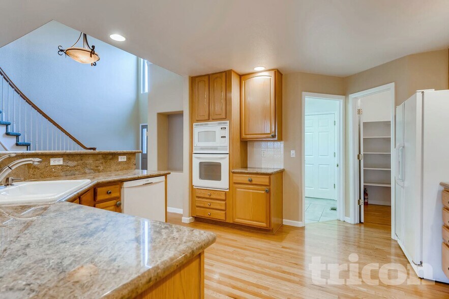 Building Photo - 14298 E Hampden Ave