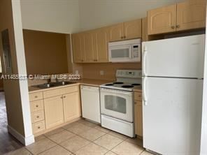 Building Photo - 2 br, 2 bath Condo - The Cove At French Vi...