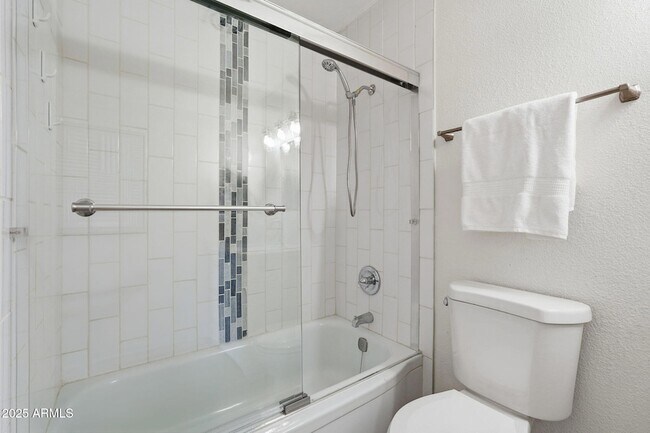 Building Photo - 8725 E Coronado Rd
