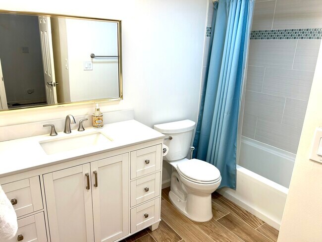 Building Photo - 3788 Lower Honoapiilani Rd