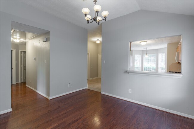 Building Photo - 4931 Tealgate Dr