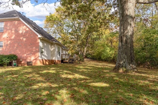 Building Photo - 107 Havenwood Ct