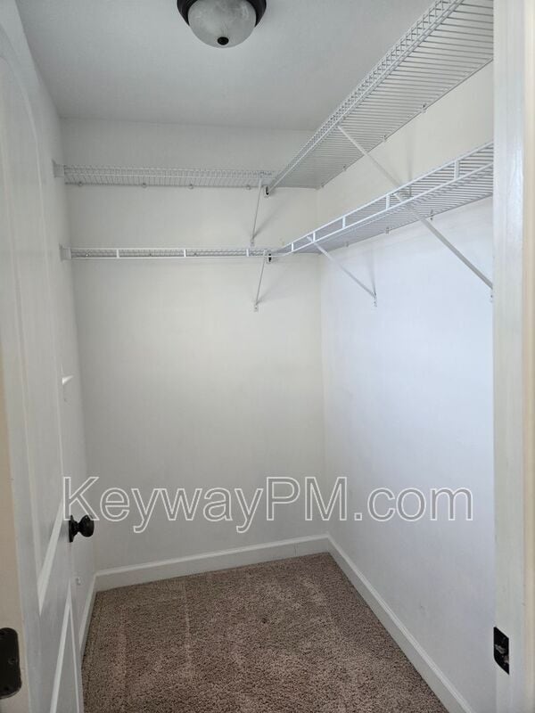 Building Photo - 999 Watermark Dr