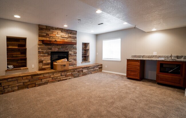 Building Photo - 5704 Huerfano Dr