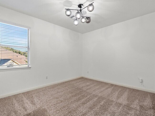 Building Photo - 307 Ansley Cove