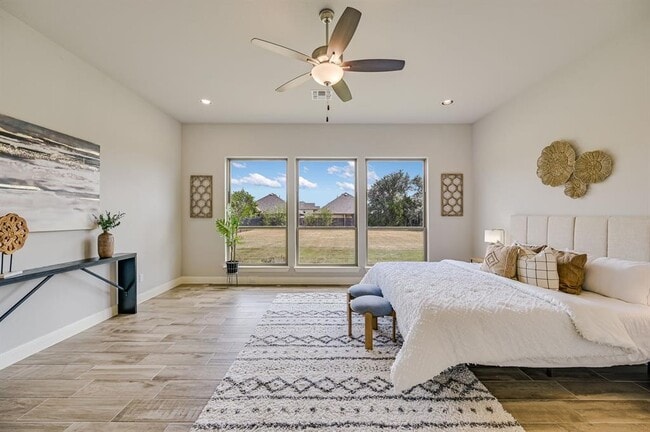 Building Photo - 227 Dally Ct