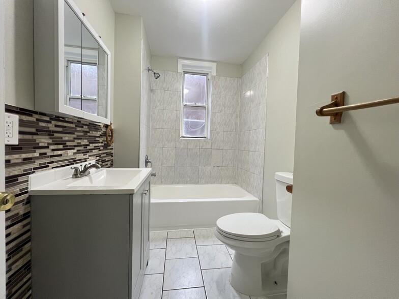 96 Eaton Pl 1B - 94 Eaton Pl