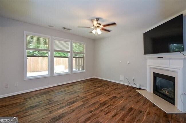 Building Photo - 1781 Waterside Dr