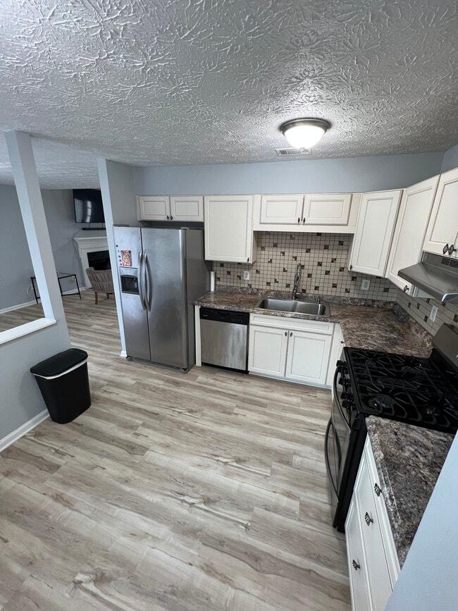 Building Photo - 3835 Baldur Ct