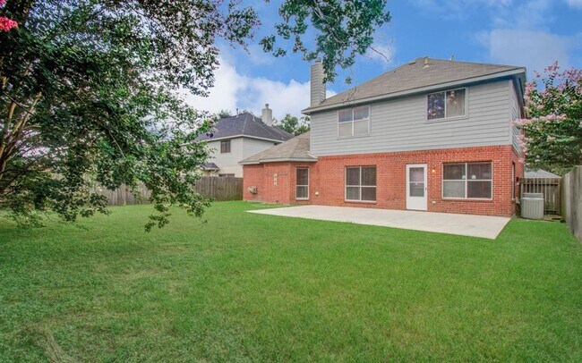 Building Photo - 911 E Hampton Dr