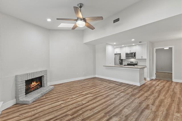 Primary Photo - 5616 Preston Oaks Rd
