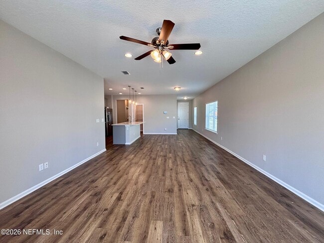 Building Photo - 2860 Copperwood Ave