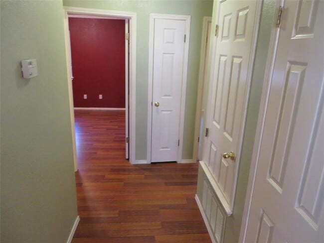 Building Photo - 15506 Imperial Jade Dr