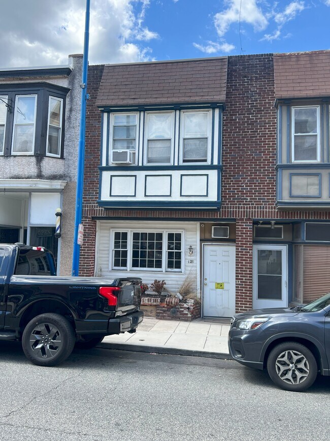 Outside of property - 1st Floor Unit - 12 Gay St