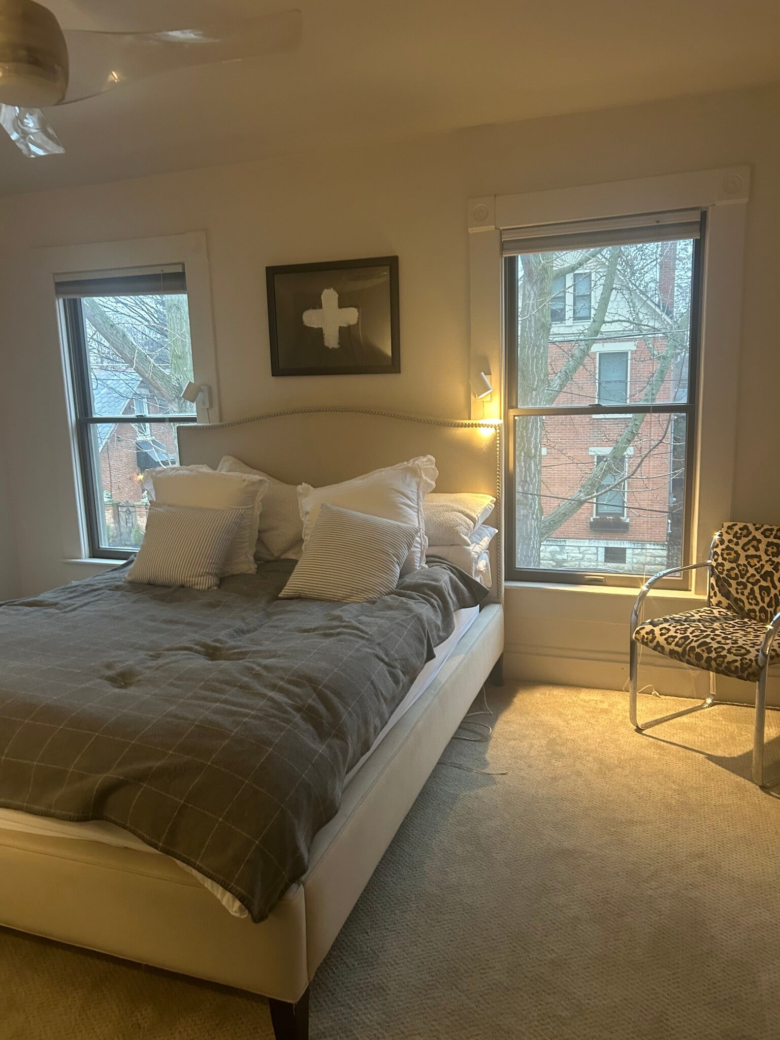 Main bedroom with ceiling fan - 181 E Kossuth St