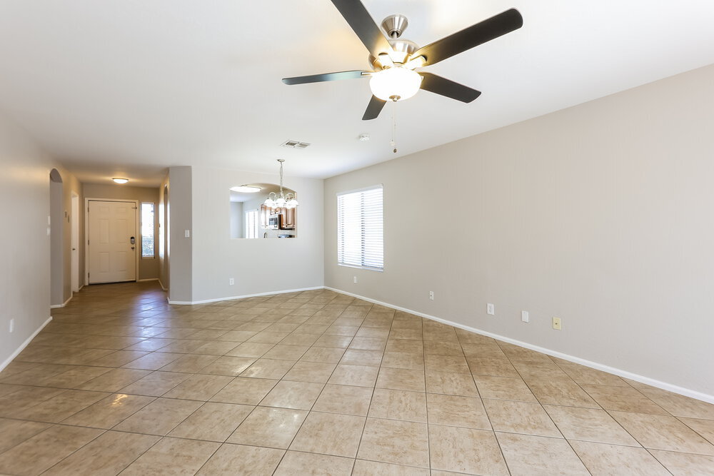 Building Photo - 13273 W Mauna Loa Ln