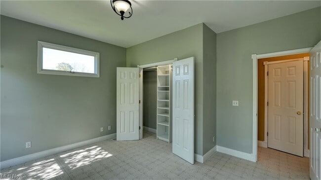 Building Photo - 158 Chelsea Cove