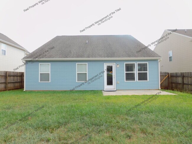 Building Photo - 5023 Brahman Trail