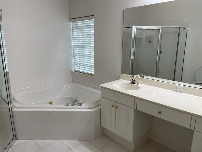 Building Photo - 4178 Bluff Harbor Way