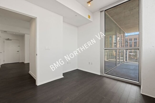 Building Photo - 3409 Wilson Blvd