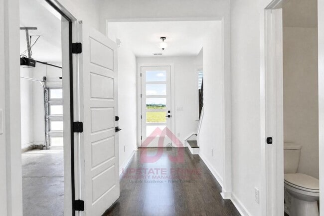 Building Photo - 1455 Darrowby Wy