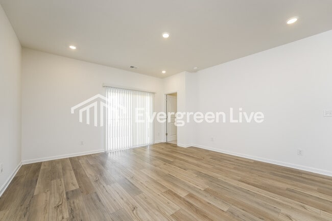 Building Photo - 1809 Holmsey Cir