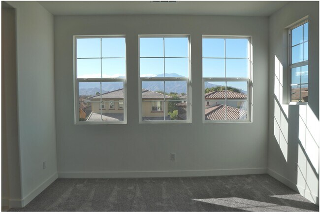 Building Photo - 35505 Sereno Ln