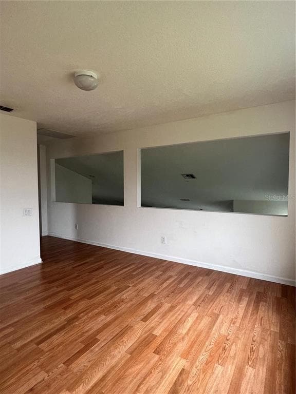 Building Photo - 3257 Falcon Point Dr