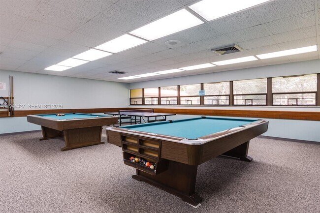 Building Photo - 6350 NW 62nd St