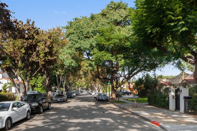 Street View - 1120 Poinsettia Dr