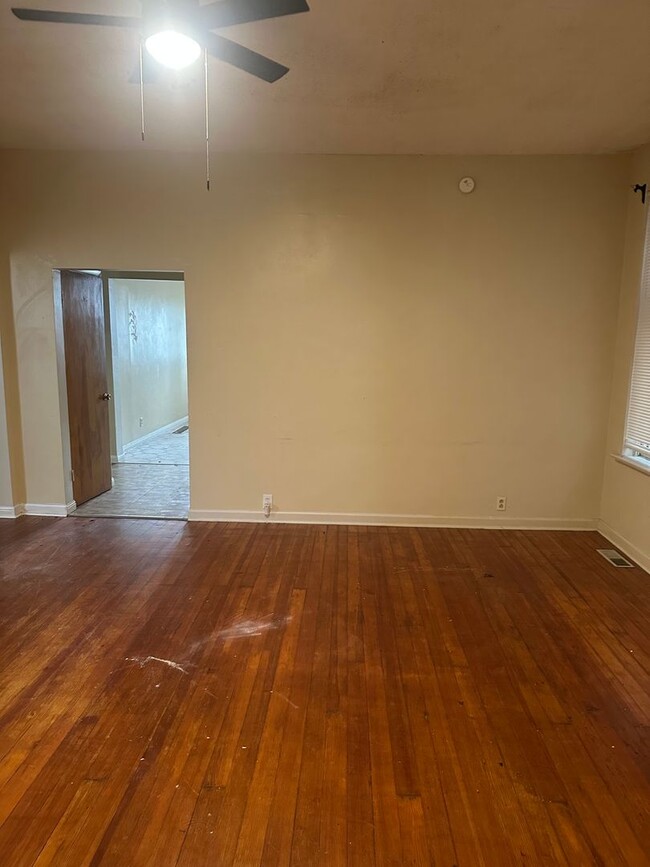 Building Photo - 5424 Michigan Ave