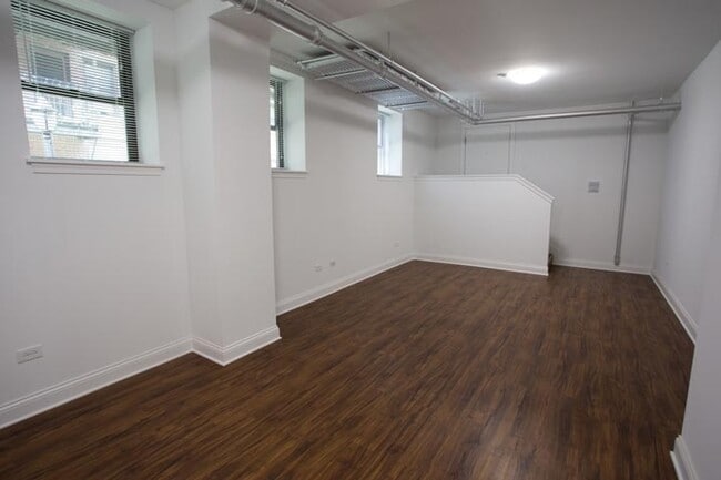 Floorplan - 5202-5210 S. Cornell Avenue