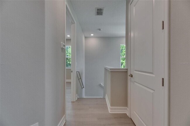 Building Photo - 4899 Isola Ct