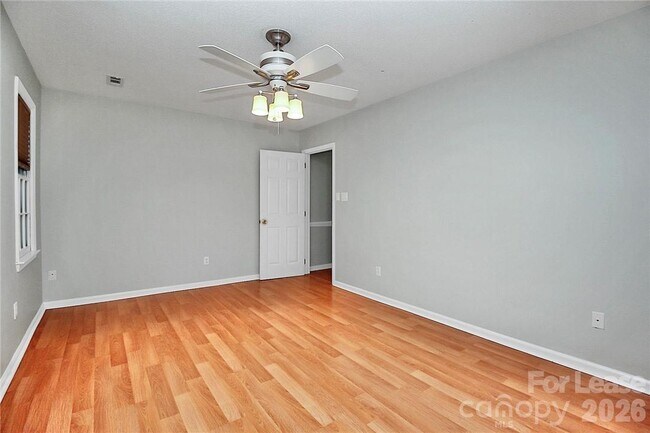 Building Photo - 11718 Fernhurst Ln