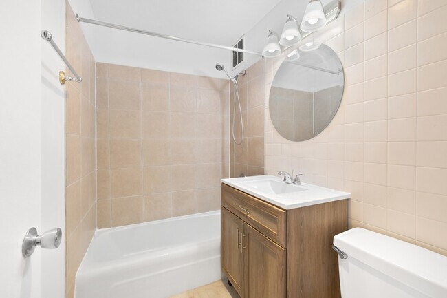 Building Photo - 655 W Irving Park Rd