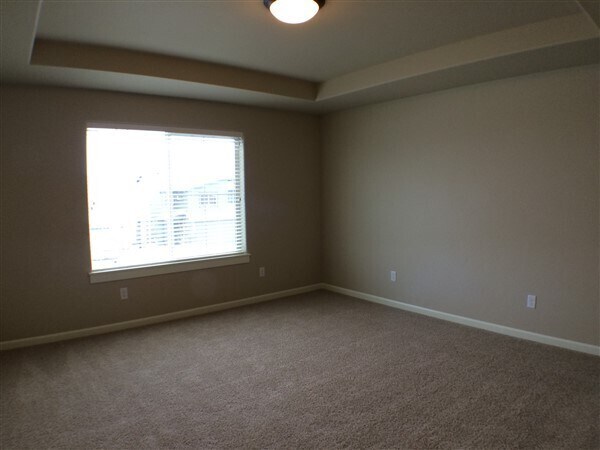 Building Photo - 63157 NE Hadley Pl