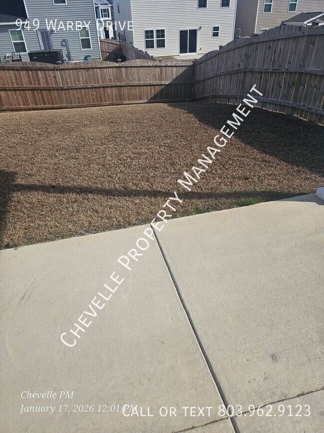 Building Photo - 949 Warby Dr