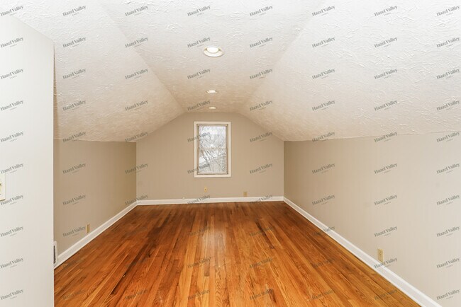 Building Photo - 2239 11th St